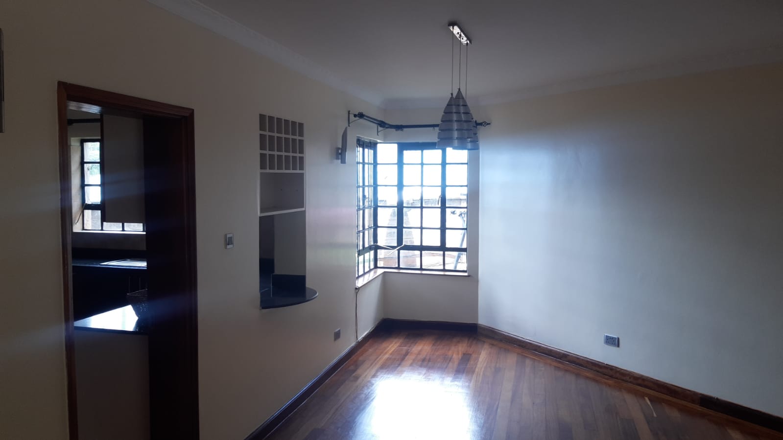 Image 7 of Bayhill Apartments For Sale/Rent