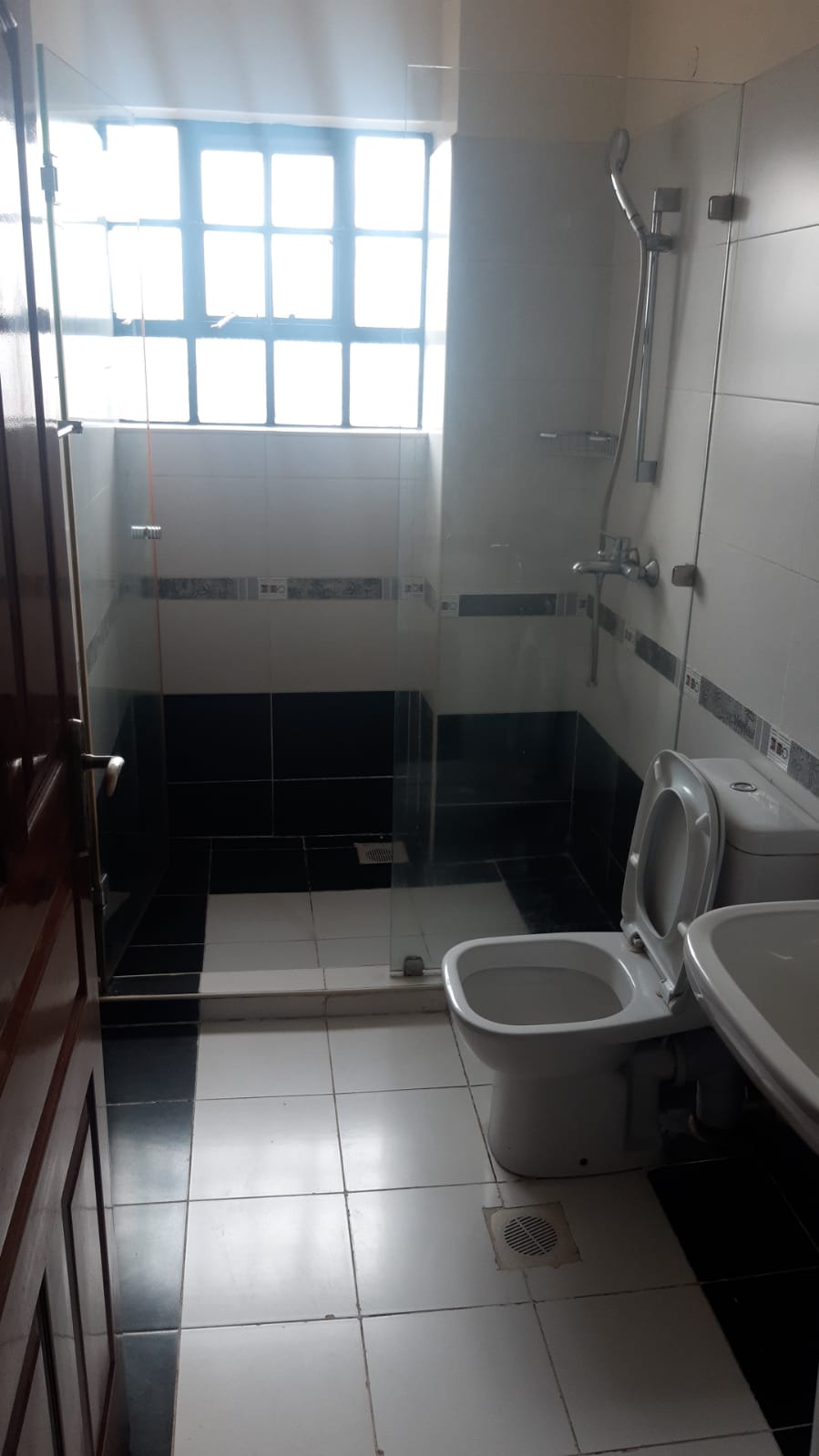 Image 11 of Bayhill Apartments For Sale/Rent