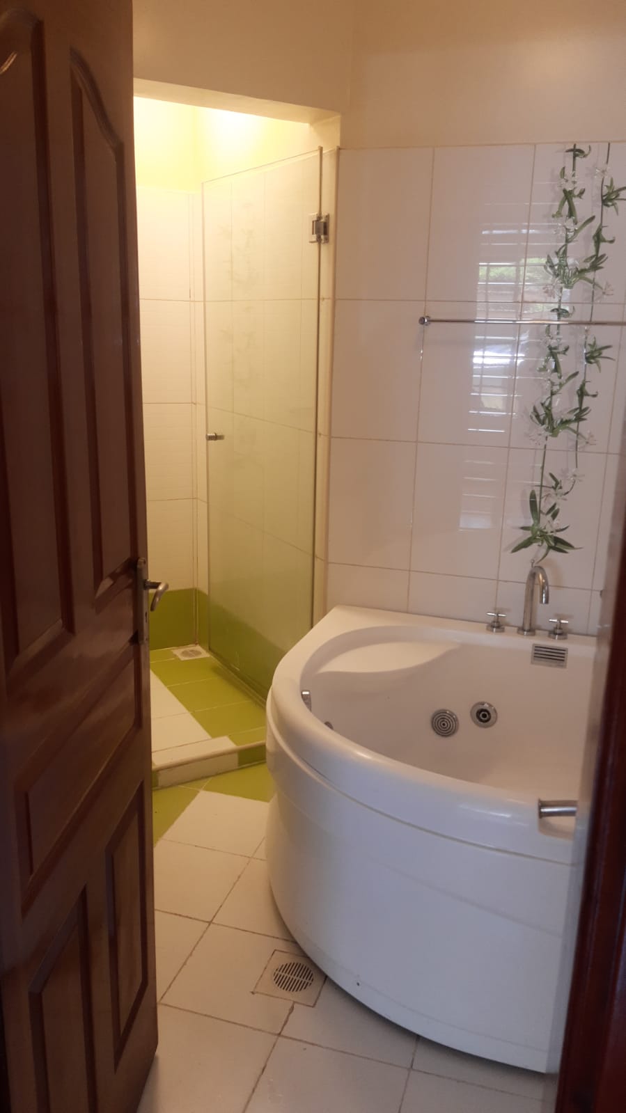 Image 39 of Bayhill Apartments For Sale/Rent