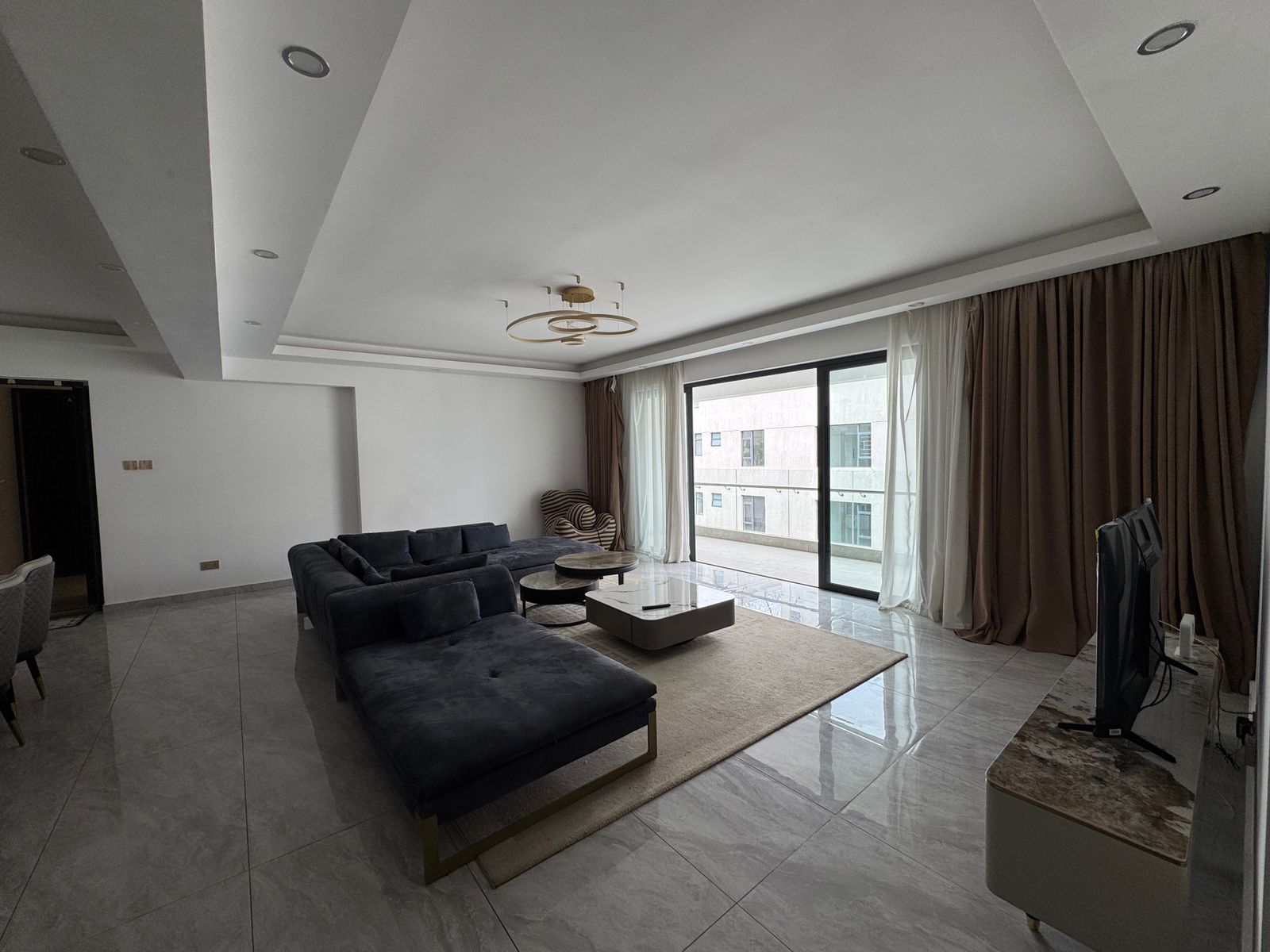 Image 19 of 4 Bedroom Apartment (Royal Oaks) - For rent/Sale