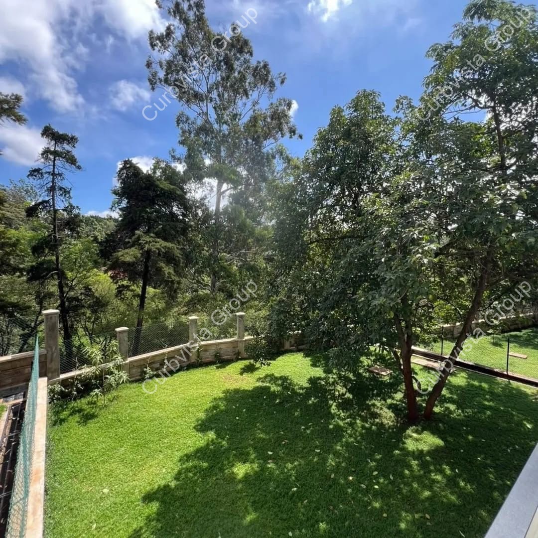 gallery image of Luxury 6 Bedroom Home for Sale in Kitusuru, Nairobi
