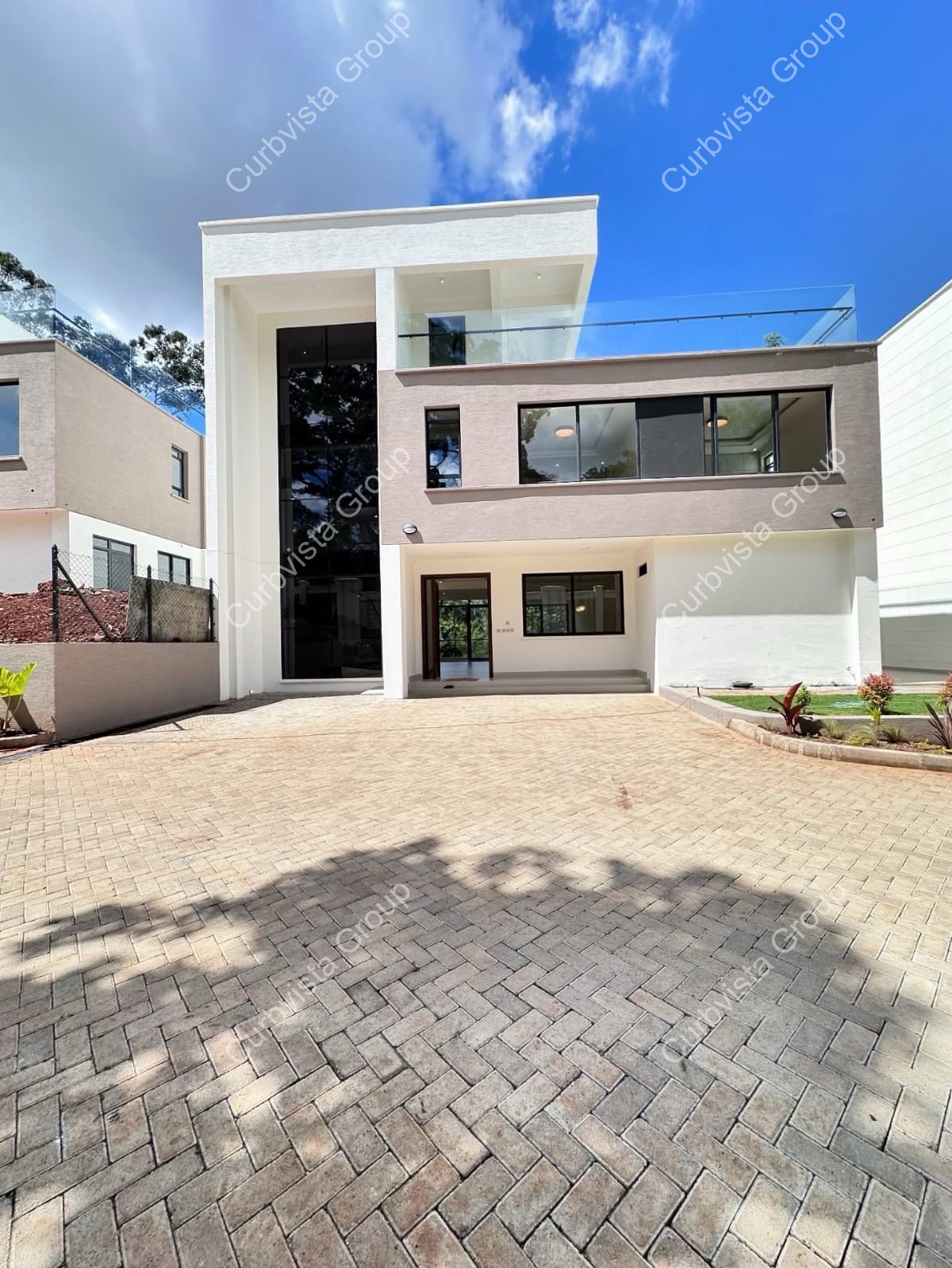 gallery image of Luxury 6 Bedroom Home for Sale in Kitusuru, Nairobi