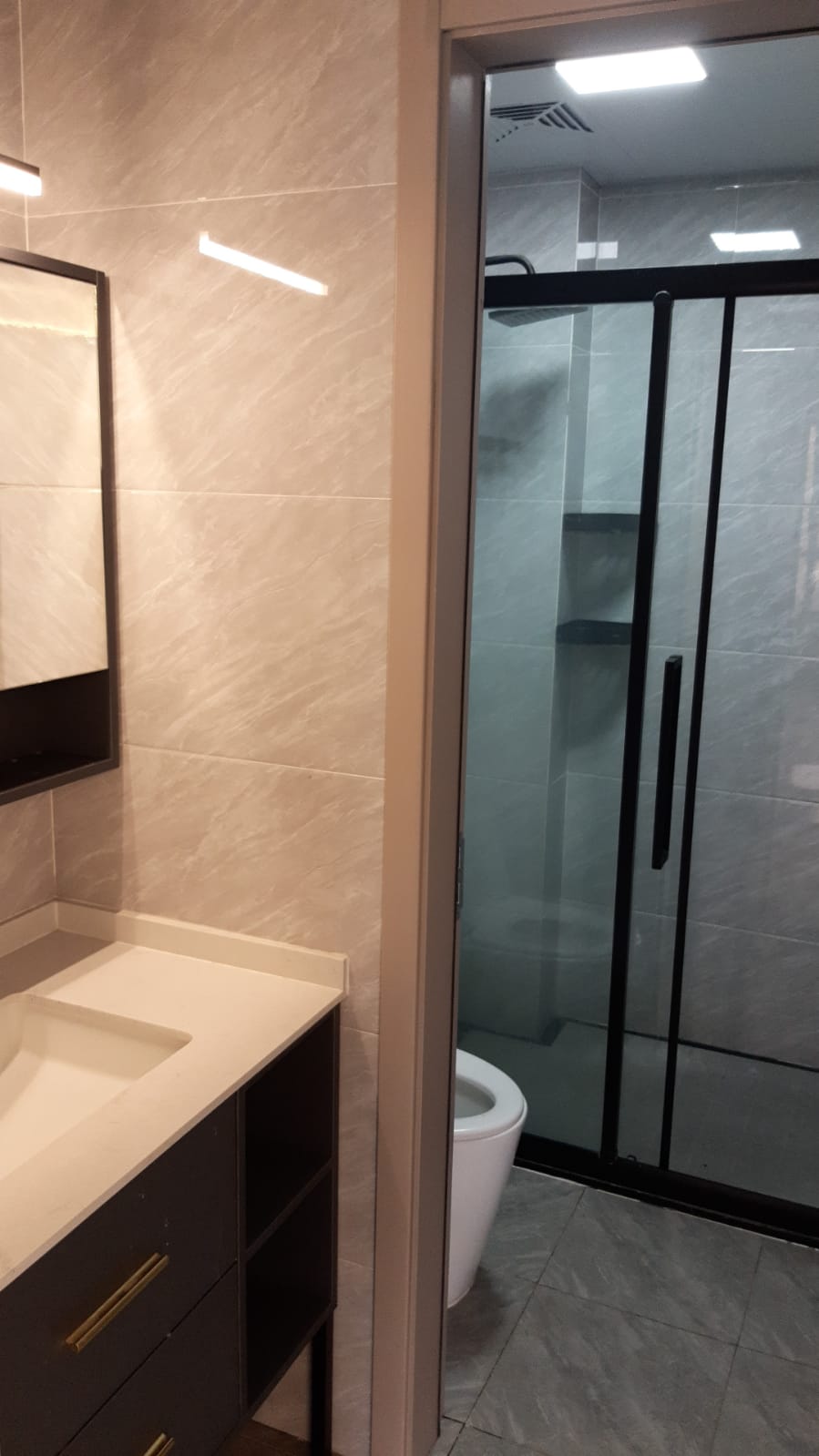 Image 3 of 2 Bedroom apartment - Kilimani - To Let