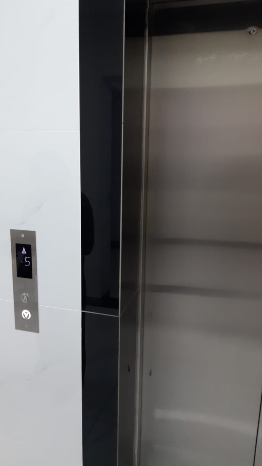 Image 4 of 2 Bedroom apartment - Kilimani - To Let