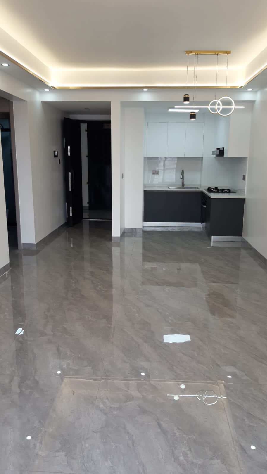 Image 7 of 2 Bedroom apartment - Kilimani - To Let